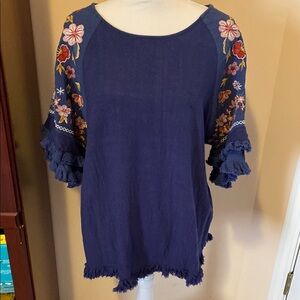 Umgee Blue Bell Sleeve Embroidered Tunic